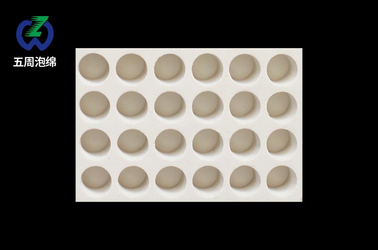 當(dāng)然，以下是5個吸引眼球的文章標(biāo)題，以“EVA材質(zhì)”作為獨特賣點：