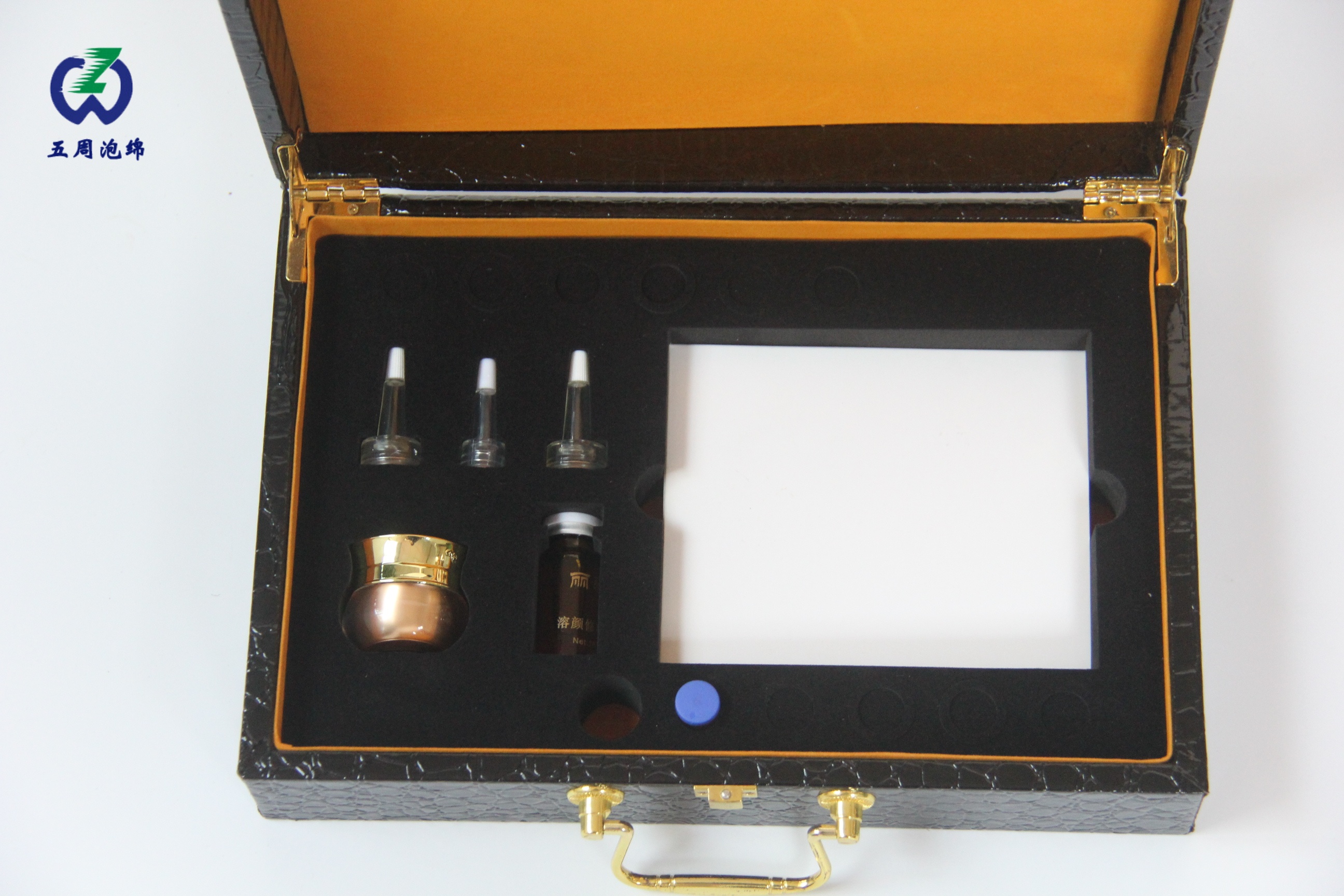 從手機(jī)到精密儀器！深度解析EVA泡棉內(nèi)襯的萬(wàn)能定制密碼
